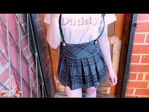 ❤️ A menina da escola chupa profundamente a piça e fode em vez de aulas. ️ Sexo superior em nós ❌❤