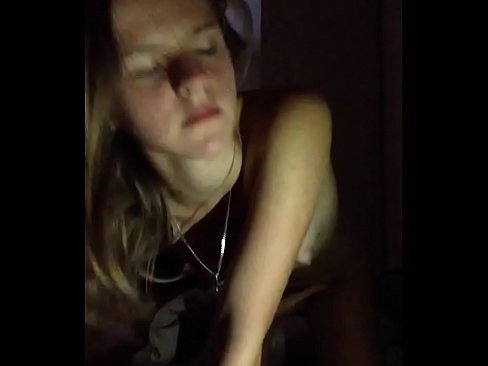 ❤️ Uma garota se masturba e se ejacula ️ Sexo superior em nós ❌❤